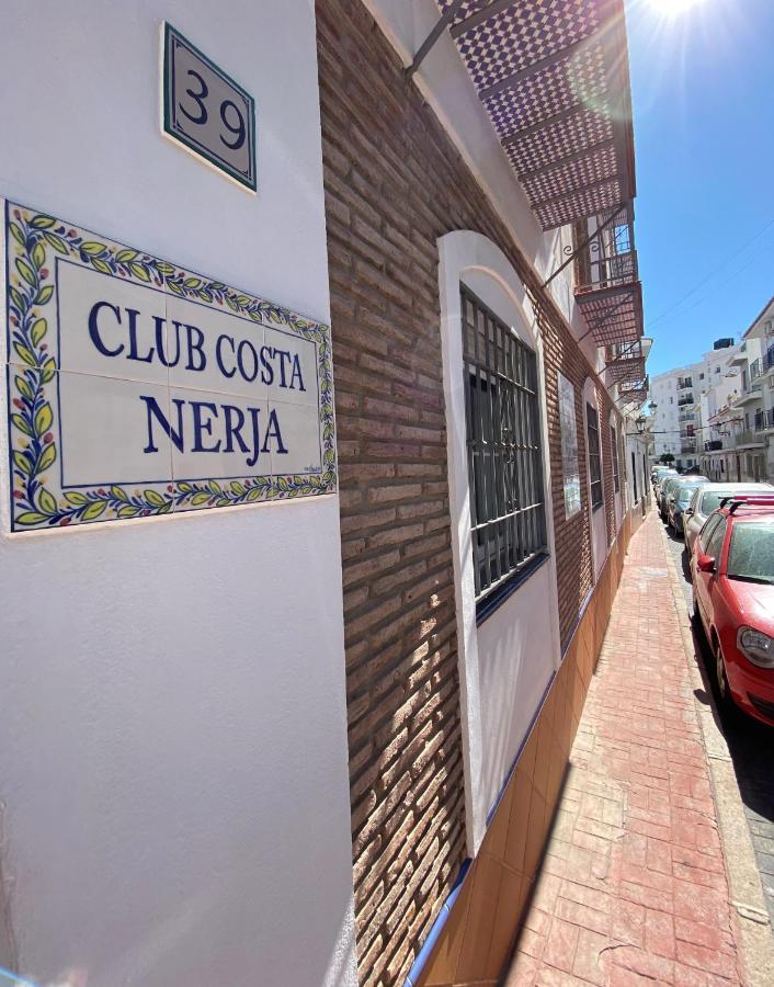 Club Costa Nerja Apartment Exterior photo